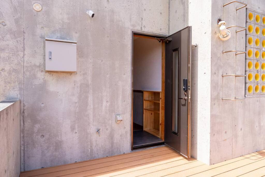ヴィラ カエルラ Nago Exterior photo